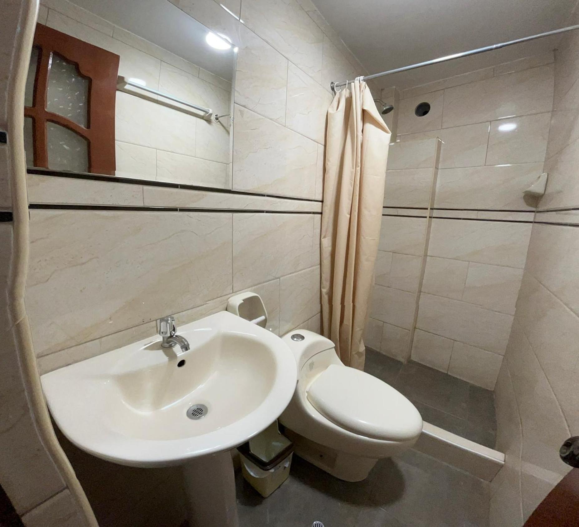 Hostal Apu Qhawarina Ollantaytambo Εξωτερικό φωτογραφία