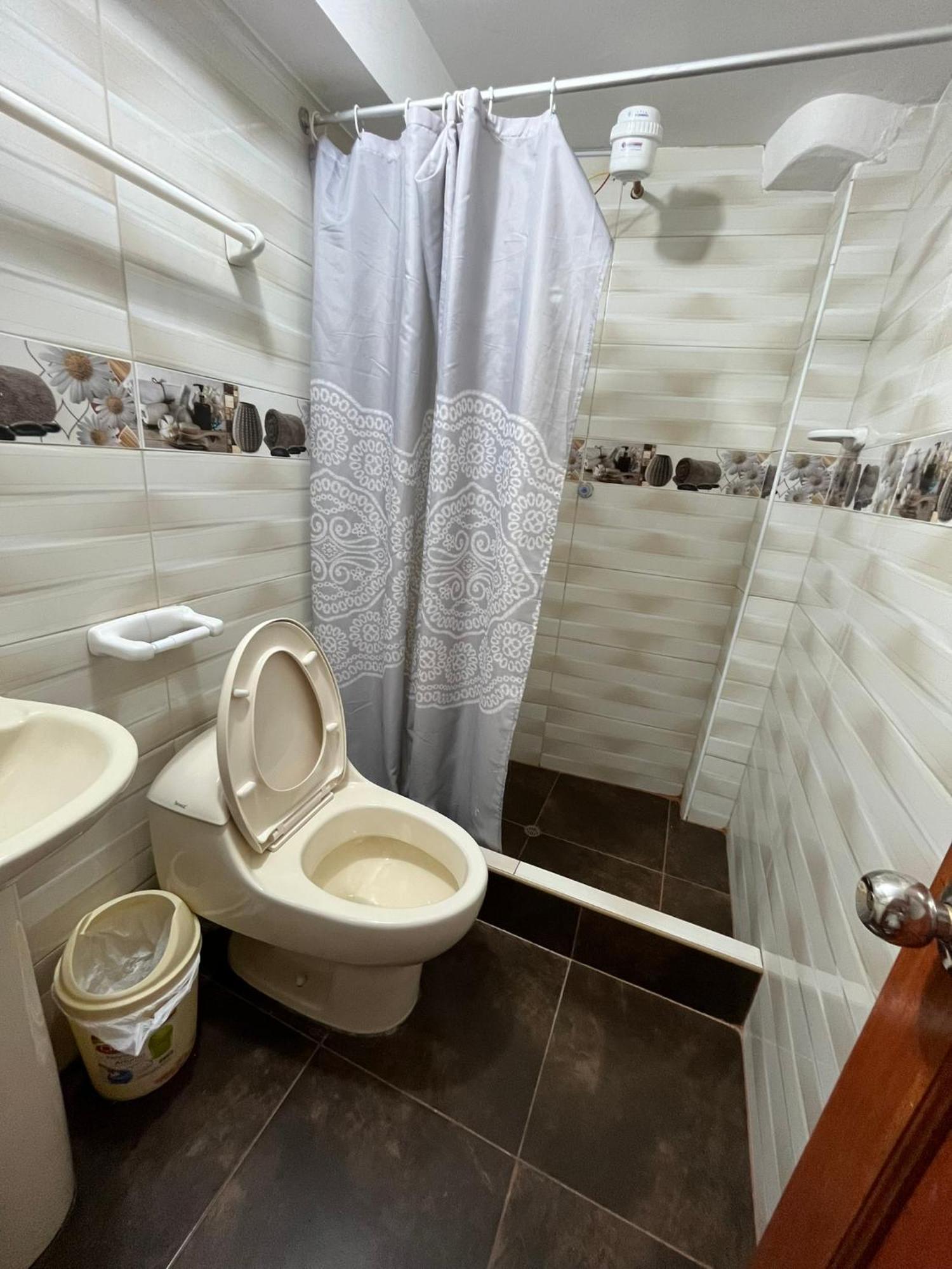 Hostal Apu Qhawarina Ollantaytambo Εξωτερικό φωτογραφία