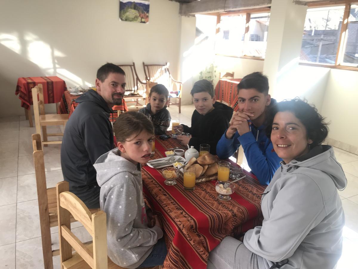 Hostal Apu Qhawarina Ollantaytambo Εξωτερικό φωτογραφία